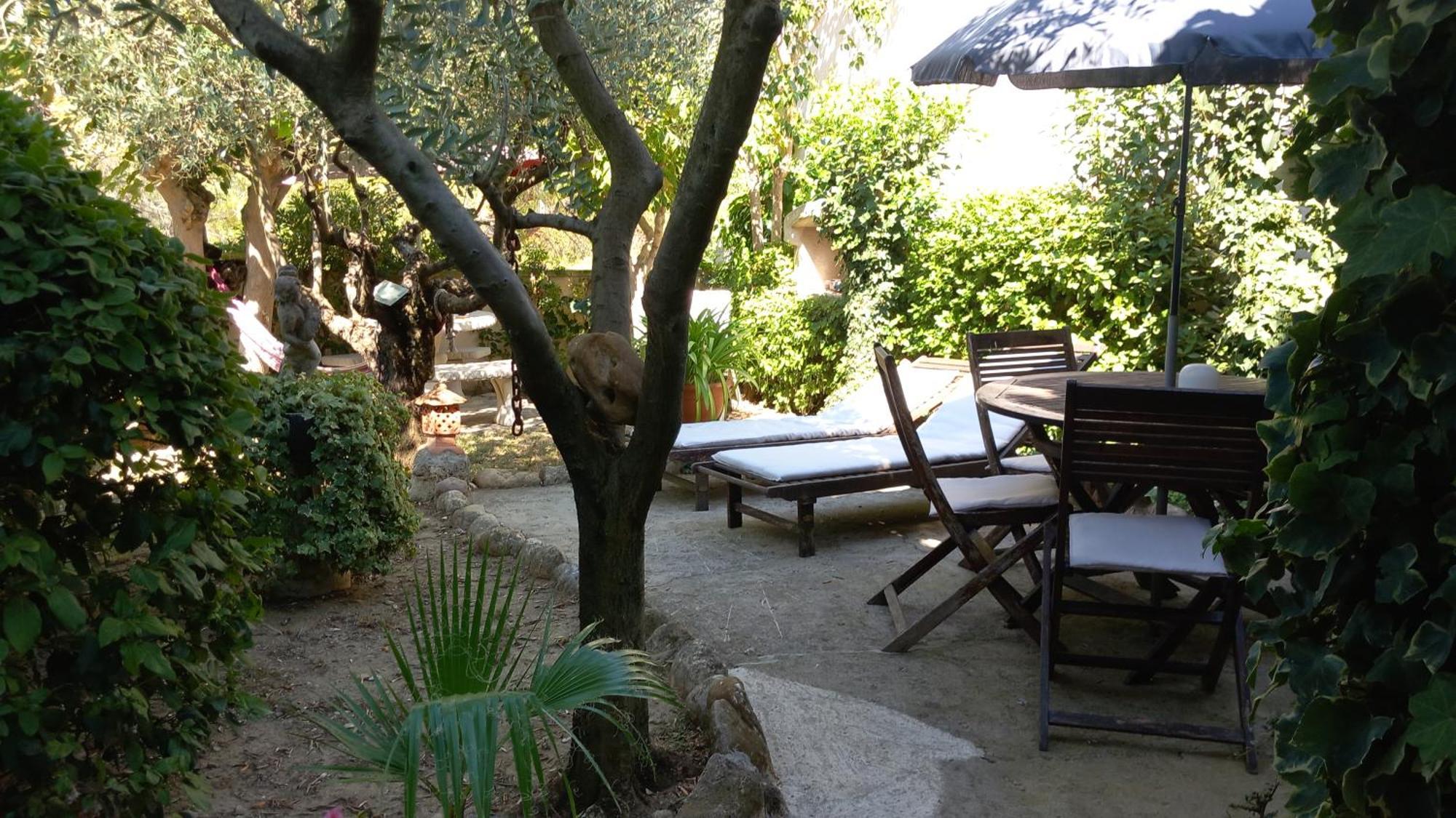 La Sapiniere -chambres Climatisees Bed & Breakfast Buisson