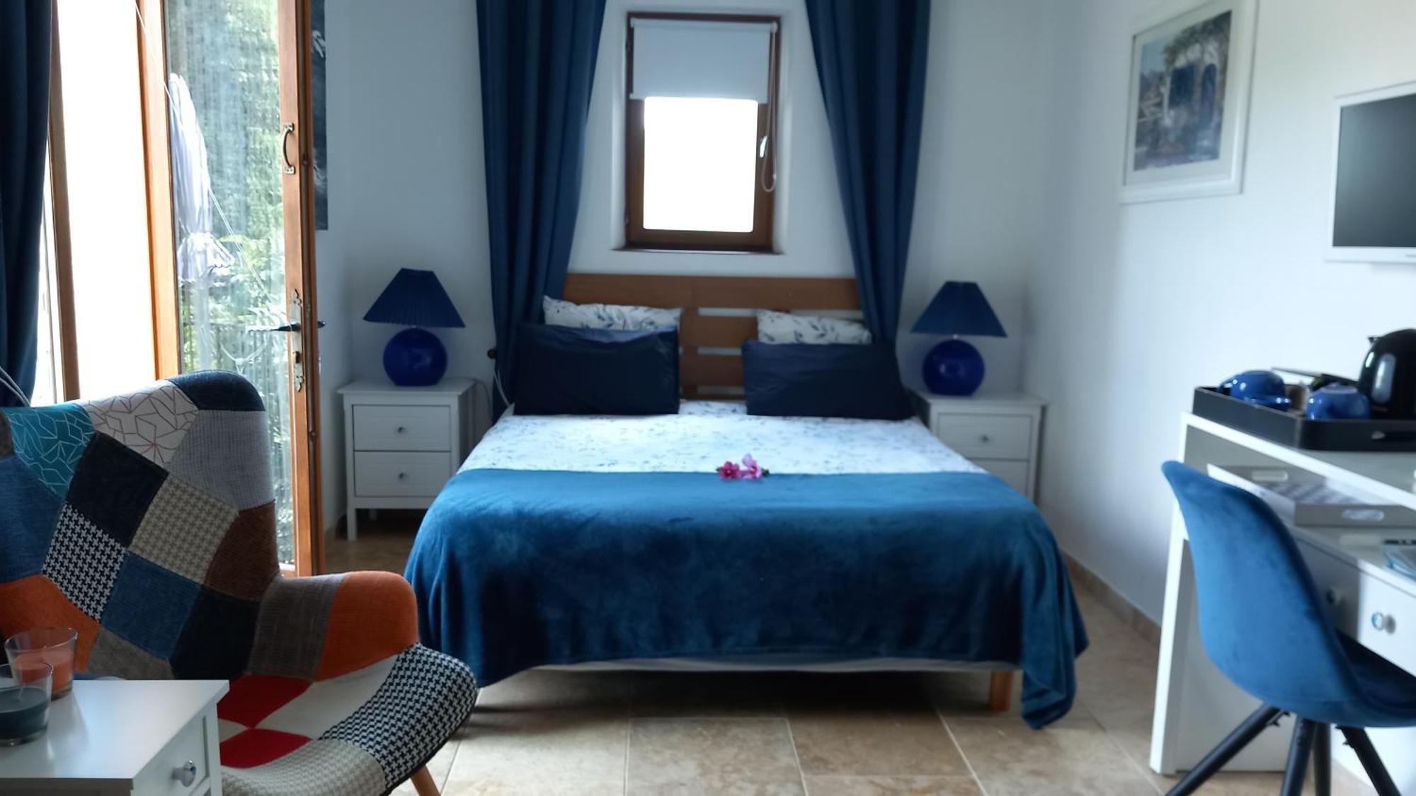 La Sapiniere -chambres Climatisees Buisson