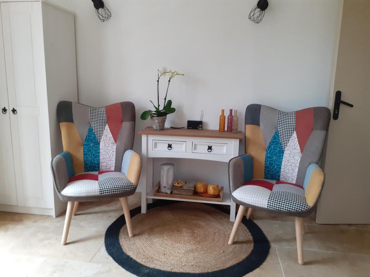 La Sapiniere -chambres Climatisees Buisson